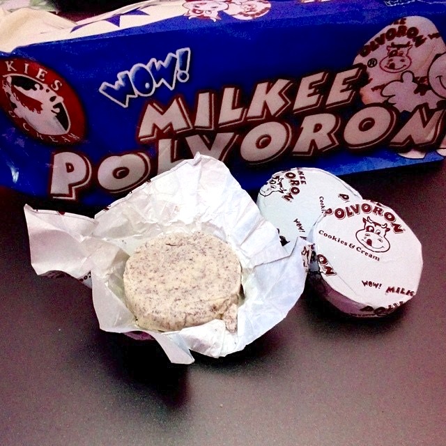 Milkee Polvoron: Cookies n Cream flavor