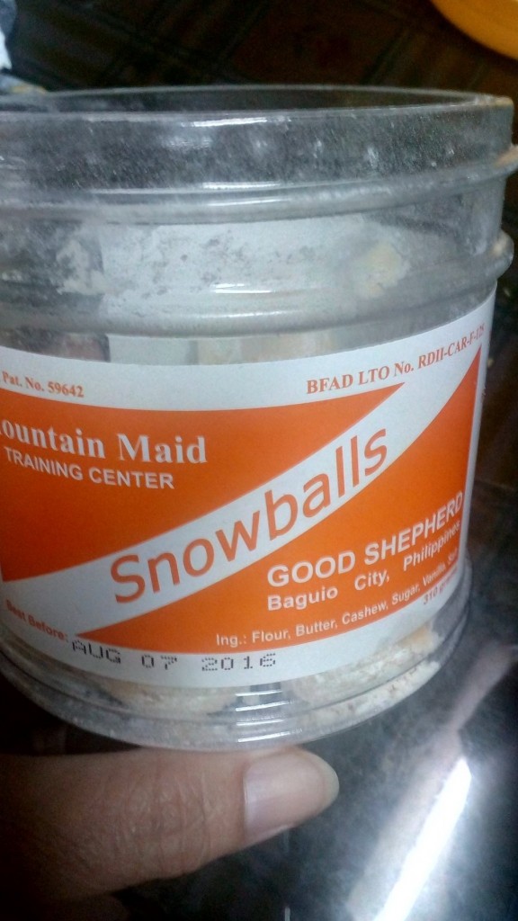 Good Shepherd Convent's Snowballs. Photo by Mildred Cruz.