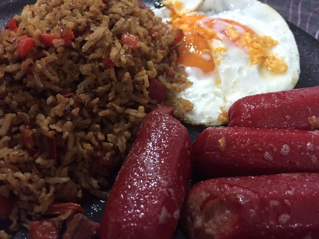 Hotsilog: Filipino Meal