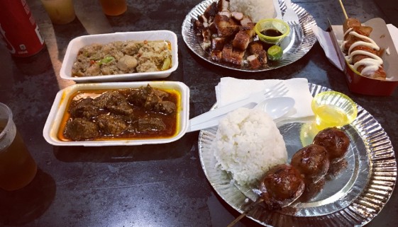 Thunder Eats Filipino Food!